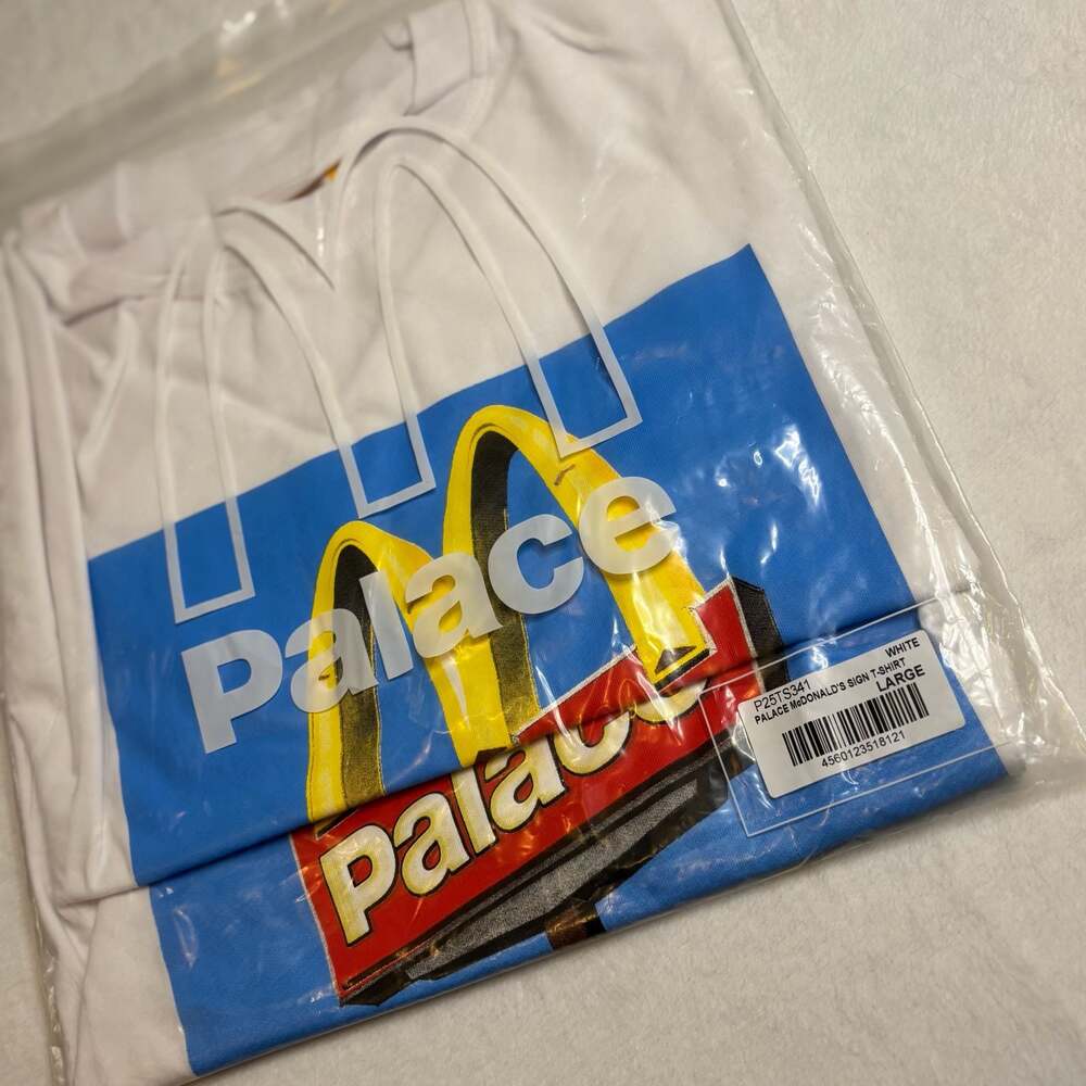 Travis Scott utopia t shirt Size Large Brand new